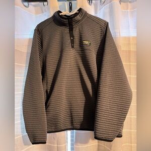 Women’s LL Bean airlight pullover